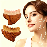 Facial contour comb, suitable for facial massage brushes, with an ergonomic handle.
