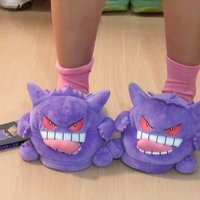 2026 New Kawaii PKM Ghost-Type Gengar Anime Merchandise Gengar Wacky Slippers Tongue Sticking Slippers Couple Slippers Gift