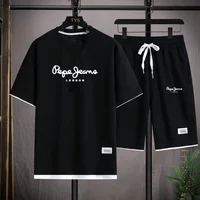 Fashionable casual T-shirt + shorts set for men. Men's sports outfit set. Stretch and comfortable low-top running shoes. 2026 su