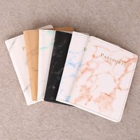Couverture de passeport en cuir PU pour hommes et femmes, style marbre, porte-carte d'identité de voyage, porte-passeport pour carte de crédit, portefeuille en poudre, sacs à main, mode