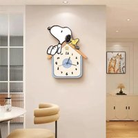 Snoopy wall clock, cute cartoon, stylish and personalized indoor decoration, living room clock, birthday gift for boys and girls