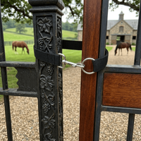 Simple Markumen lock, simple ranch gate latch, single-ring lasso rope latch door latch, horse pen fence fixation