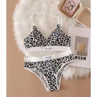 Adjustable Strap Sexy Backless Bra for Women French Style No Steel Ring Wireless Smooth Leopard Print Underwear for Ladies