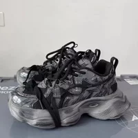 New trendy thick soled height increasing couple's casual shoes with breathable and odor resistant mesh, comfortable sports shoes