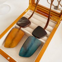Vintage Irregular Smuding Acrylic Pendant Necklaces for Women Girls Simple Long Rope Smuding Sweater Chain Trendy Accessory K1