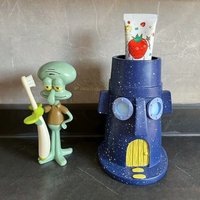 Anime Squidward Cartoon PVC Vase Pen Holder Toothbrush Holder Set SpongeBob Series Creative Home Decor Portable Super Cool Toy
