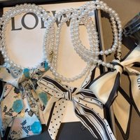 French retro pearl necklace with silk scarf, neck chain, variable collarbone decoration, small scarf, new female streamer.