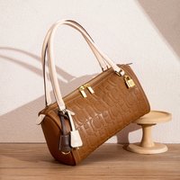 CHCH Women's Shoulder Bag 2026 New Simple Brown Handbag Women's Commuting Pillow Bag