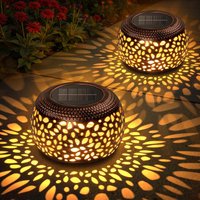 Solar Lanterns Hollow Out Retro Metal Solar Lights Outdoor Waterproof Light Flickering Solar LED Light Lantern Garden Yard Decor