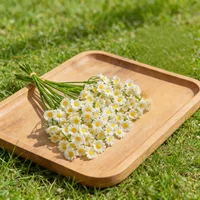 6pcs Small Daisy Flowers, Flowers for Banquet Table Scene Decoration, Paired with Chamomile and Wild Chrysanthemum Faux Flowers