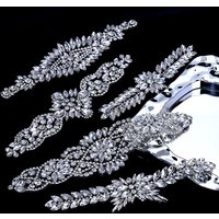 Ducrystal 1Pcs Hot Fix Crystal Glass Motif Rhinestone Decorative Chain Glitter Rhinestone Chain for Dresses.shoes DIY Crafts