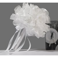 Organza lace bouquet, Western-style bridal bouquet, Pearl puff lace wave-shaped handheld bouquet