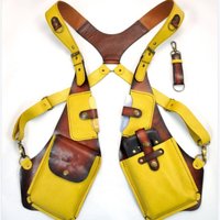 Retro Leather Crossbody Bag for Men Women European Style Square Underarm Phone Purse Casual Daily Use