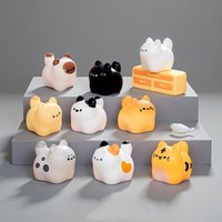 Cute Cat Figurine Tabletop Decoration Miniature Landscape DIY Decor Car Center Console Screen Ornament