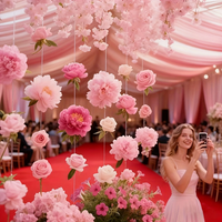 Romantic Proposal Scene Setup! Floral Decorations Create a Unique Heart-Warming Confession Scene: When Preparing to Propose, Use These Floral Arrangements to Set up the Proposal Venue. When You Kneel