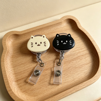 1/2 Piece Black and White Cat-Shaped Retractable Badge Holder, Anti-Loss Gadget for Nurses and Students, Can Be Stretched and Retracted, Suitable for Practical Use with Id Cards and Access Cards