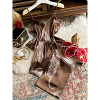 2 Piece Women's Pajama Set V Neck Spaghetti Strap Cami Top with Elastic Waist Pants Elegant Soft Loungewear Sleepwear for Ladies