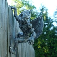 Durable Gothic Bat Statue Sculpture for Outdoor Fence Porch Gargoyle Theme for Lawn Garden Decor Gifts