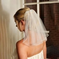 Simple Pearl Beaded Short Tulle Bridal Veil with Plastic Comb Marriage Accessories