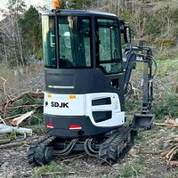SDJK Mini Excavator 1.8 Ton Crawler Excavator, Custom Closed Compact Multi-functional 1.8 T Mini Digger Agricultural Digger