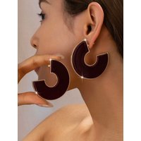 A Pair of European and American Trendy, Exaggerated, Sexy, Fashionable, Casual, and Versatile Women's Earrings