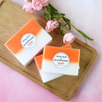 Kojic Acid and Glutathione Soap, Cleansing and Bathing Essential Oil Soap, Two-In-One Plant Essential Oil Soap, Body Care Soap Containing Sweet Orange Essential Oil Vc to Brighten Skin 100g