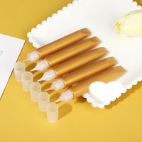 10ml Pearlescent Acrylic Tracing Pen with 3D Metallic Pigments for Glass Stone Fabric Wall Glass Painting Golden Outlining Pen