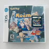 Kaseta z grą wideo na NDS Pokémon Moemon Black 2 i White 2, wersja amerykańska, konsola nie jest dołączona.