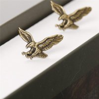 New Vintage Eagle Animal Brooches Exquisite Metal Material Golden Lapel Pin Jewelry for Men Clothing Suit Shirt Accessories Gift