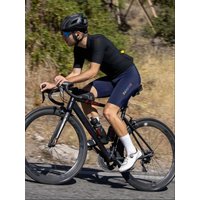 AliExpress DAREVIE Men Cycling Shorts Italy Elastic Interface® Sponge Pad Bretelelle Men's Cycling Diamond Leg Gripper Men's Cycling Shorts