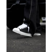Fashionable Low-Top White Sports Sneakers Retro Hip Hop Versatile Casual Shoes Comfortable Leather And Synthetic Upgraded Ver...