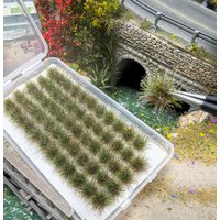 60PCS Miniature Grass Tuft Clusters for Model Railway Diorama, Train Layout, Car Scene & Miniature Scenery Accessories
