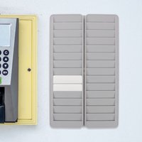 28 Slots Plastic Time Cards Holder Wall Mounted Attendance Cards Storage Rack for Office School Exam Supply Rack Card Holder