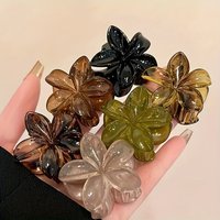 Chic Minimalist Flower-Shaped Hair Claws - Durable Plastic Hair Accessories with Color Matching Design and Elegant Tortoiseshell