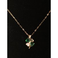 1 Piece of Necklace with 4 Heart-Shaped Pendants, Inlaid with Green Artificial Zircon, 18K Gold-Plated Stainless Steel Small Heart Pendant, Women's Clavicle Chain, Fashionable and Versatile, Suitable