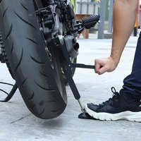 Motocykl oszczędzający pracę stojak na koła podpórka uniwersalny podnośnik koła stojak podporowy boczny wahacz rama podnosząca dla większości motocykli