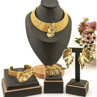 Gold Plated 4PCS Women Jewelry Set Luxury Leaf Shape Earrings Thick Collar Necklace Beautiful Bangle Ring For Wedding Party Gift