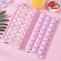 ♤Creative Cat Paw Ice Cube Tray Mold With Lid, Small Ice Maker, Household Small Ice Cube Box, Silicone Ice Cube Tray