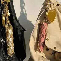 Creative Hanging Ornaments, Heart-Shaped Star Pendant Mesh Bag, Stainless Steel Lipstick/Lip Balm Holder, Metal Keychain