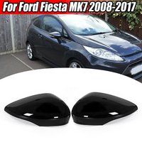 Nakładki na lusterka boczne w kolorze czarnym błyszczącym/z wykończeniem imitującym włókno węglowe z lampką kierunkowskazu do Forda Fiesta MK7 VII 2011-2017 Hatchback & Sedan