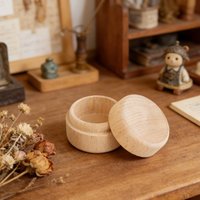 TS High Quality 1pc new Pine Round Wooden Wedding Ring Jewelry Trinket Box Wood Storage Container Case