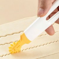 Pastry Roller Cutter Polished Surface Easy To Clean Efficient Cutting Tool For Pizza Bread Cookie And Pie In Home Kitchen