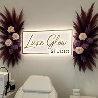 Custom Acrylic Backlit Sign Personalized Illuminated Logo Signs For Business Storefront Design Nail Salons Beauty Studios Decor