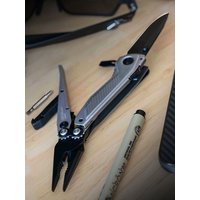 AliExpress SOG Flash MT 7 in 1 Multitool Pocket Pliers with Screwdriver Wire Cutter Bottle Opener Repair Bicycle Tools for Outdoor Cycling