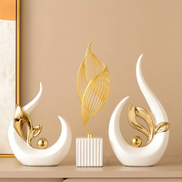Creative Luxury Living Room Decoration Ceramic Statues Nordic Sculptures Office Desk Accessories Room Atmosphere Decoration