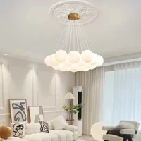 Nowoczesne żyrandole LED mlecznobiałe szklane kulki lampy wiszące salon kuchnia restauracja Hotel Lustre E27 wystrój oświetlenia domu