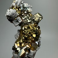 Natural Pyrite Crystal Cluster, Fool’s Gold Mineral Specimen Pentagonal Dodecahedron High Luster Healing Crystal for Collection