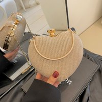 Evening Clutch Bag Women Shiny Handbag Heart Shape Metal Clutches Bag Fashion Chain Shoulder Crossbody Bags Luxury Lady Purse