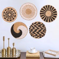 5Pcs Wall Basket Decor Set Woven Rattan Baskets Wall Hanging Decor Handmade Wall Art Natural Basket Wall Decor Serving Tray Art