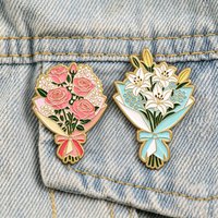 Rose Lily Flower Bouquet Enamel Pin Cute Floral Brooch Lapel Pin for Wedding Dress Backpacks Gift for Girls